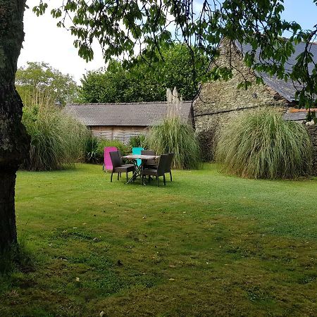 Les Locations Du Puits Bed & Breakfast Rochefort-en-Terre Dış mekan fotoğraf